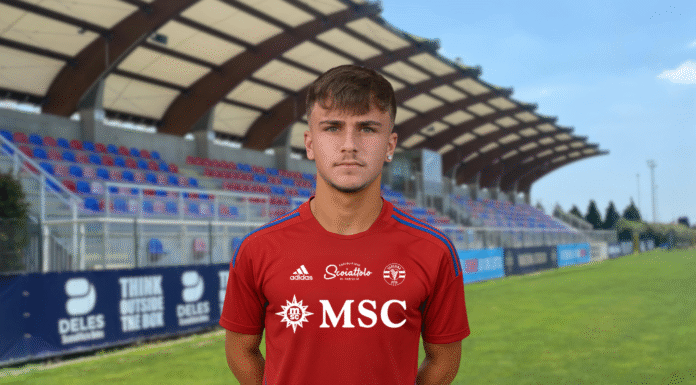 Comunicato Ufficiale, Simone Lambiase