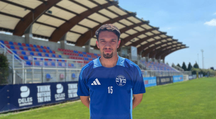 Comunicato Ufficiale, Gianluca Cum